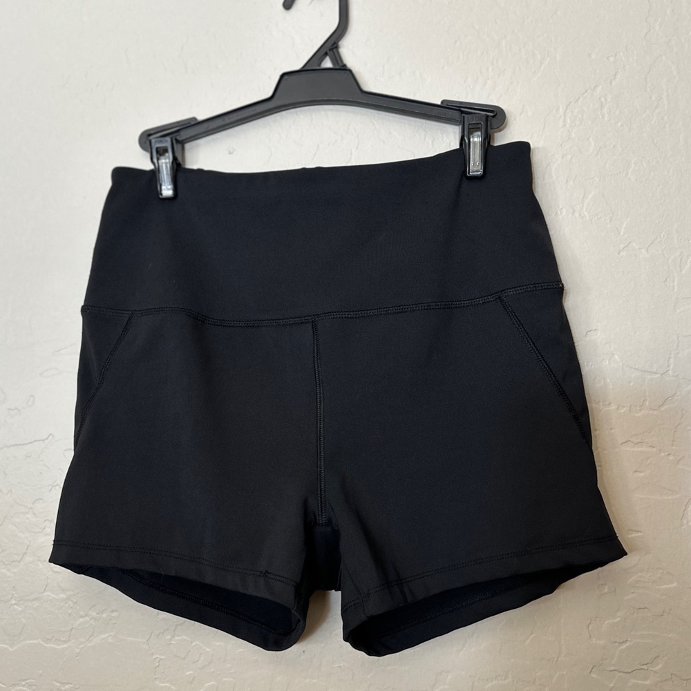 Women’s Spyder bike or yoga shorts - Size Medium